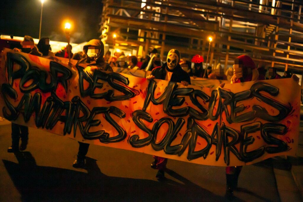 Cortèges de braise : résistances au couvre-feu à Liège